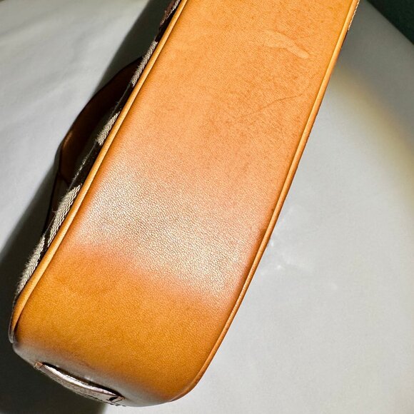 SOLD - Coach Vintage Hamptons Signature Clip Hobo Khaki Jacquard Leather 6091 - Picture 14 of 15